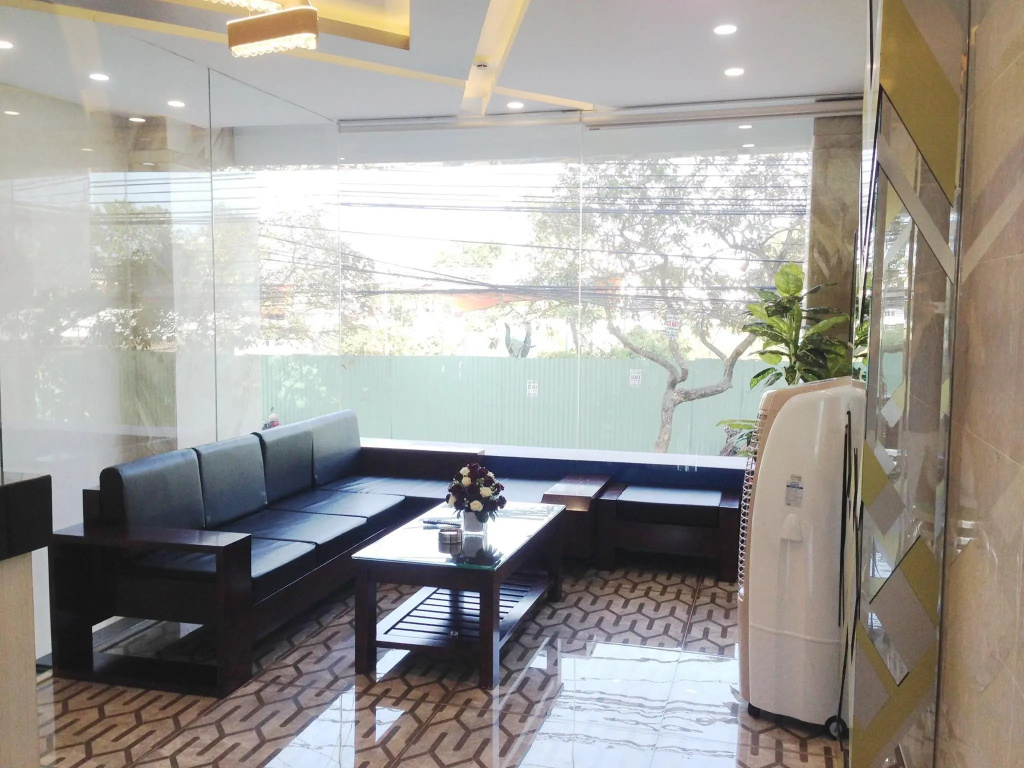 Thiên Các 2 Hotel