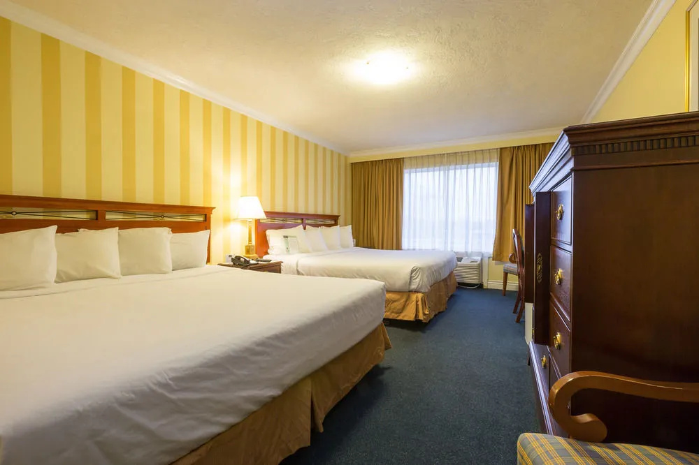 Tally-Ho Hotel