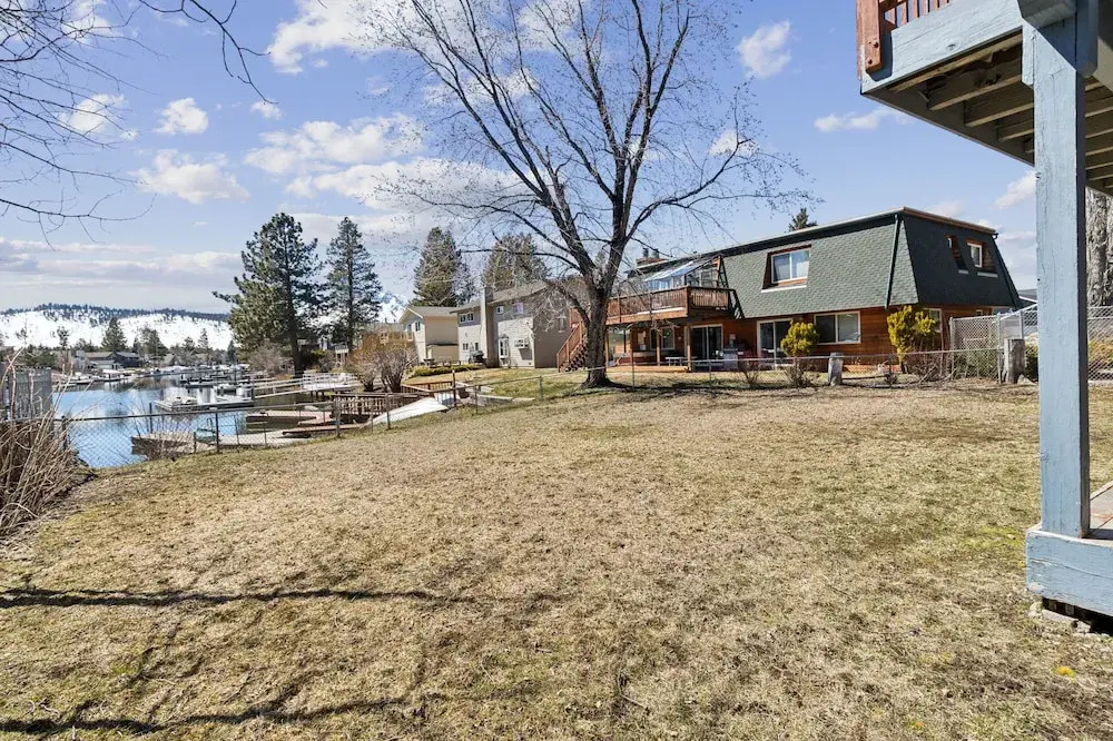 Tranquil Tahoe Retreat With Hot Tub 3 Bedroom Home by RedAwning