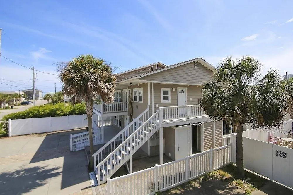 Island Girls House 217 - 6 Br Home