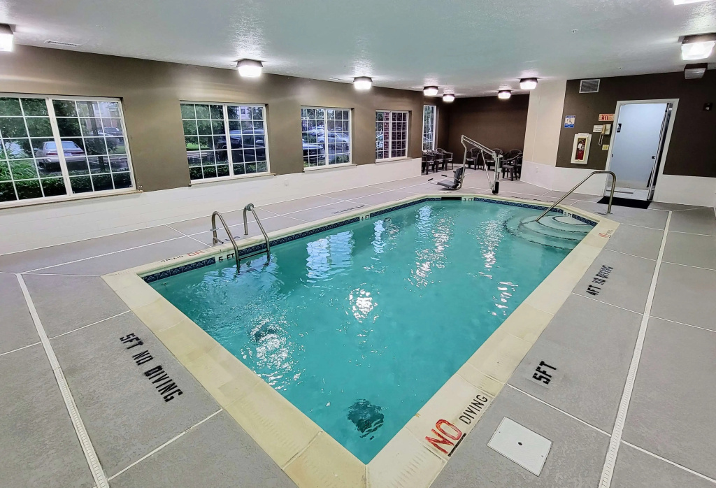 Super 8 by Wyndham Smithfield-Selma