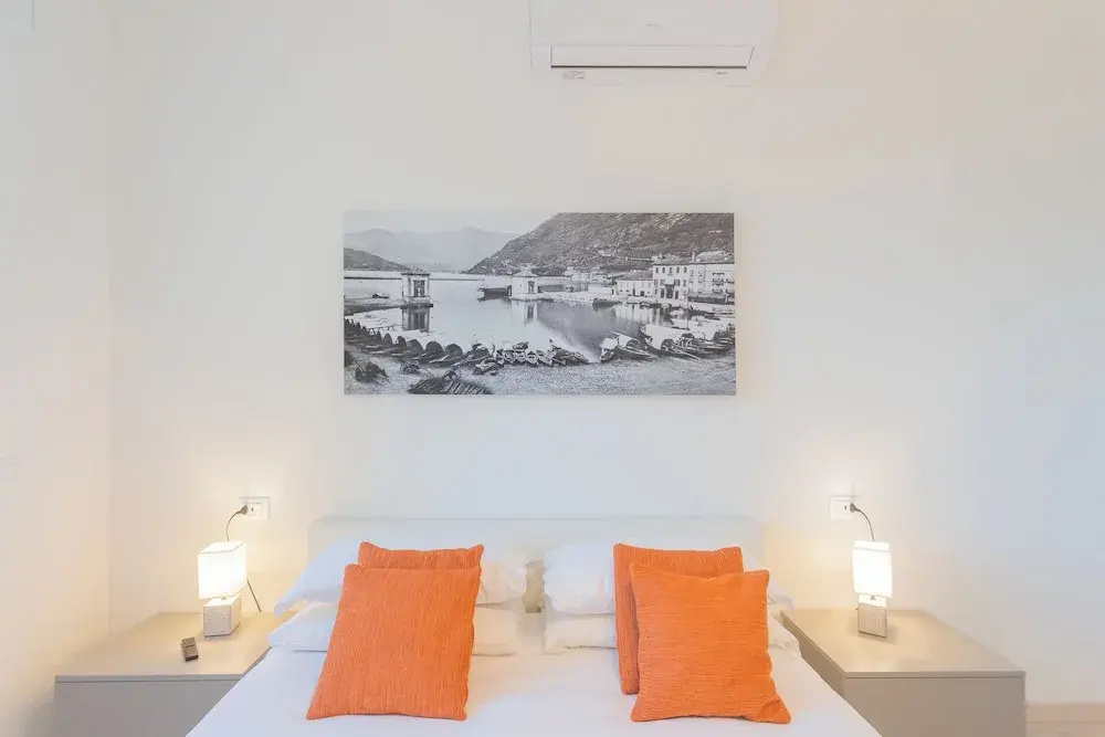White Lake View Apartment by Rent all Como