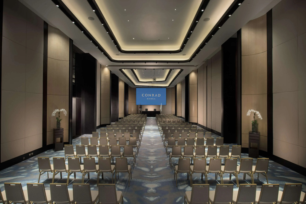 Conrad Manila