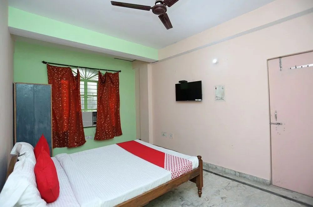 OYO 19971 Hotel New Urvashi