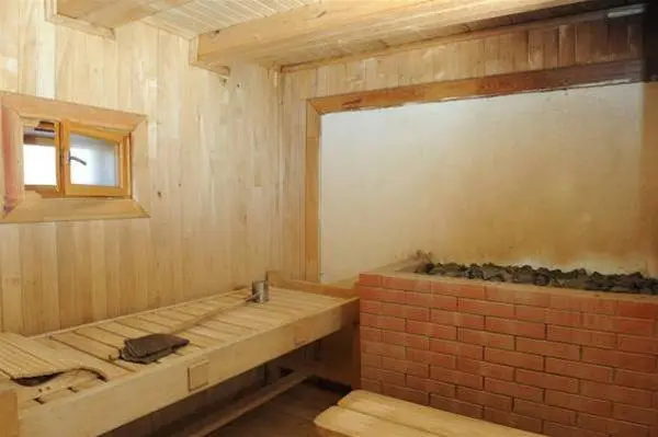 Tri Bani Guest House