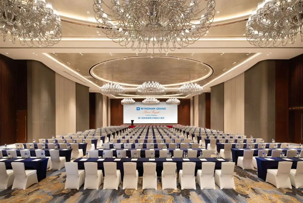 Wyndham Grand Plaza Royale Yuzhou Xiamen Wuyuan Bay