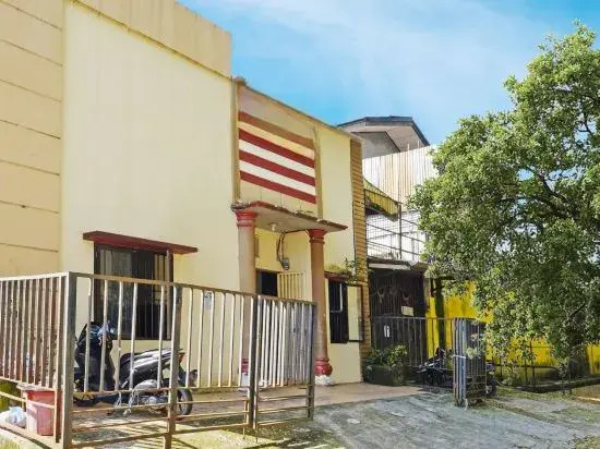 OYO 93526 Homely Syariah