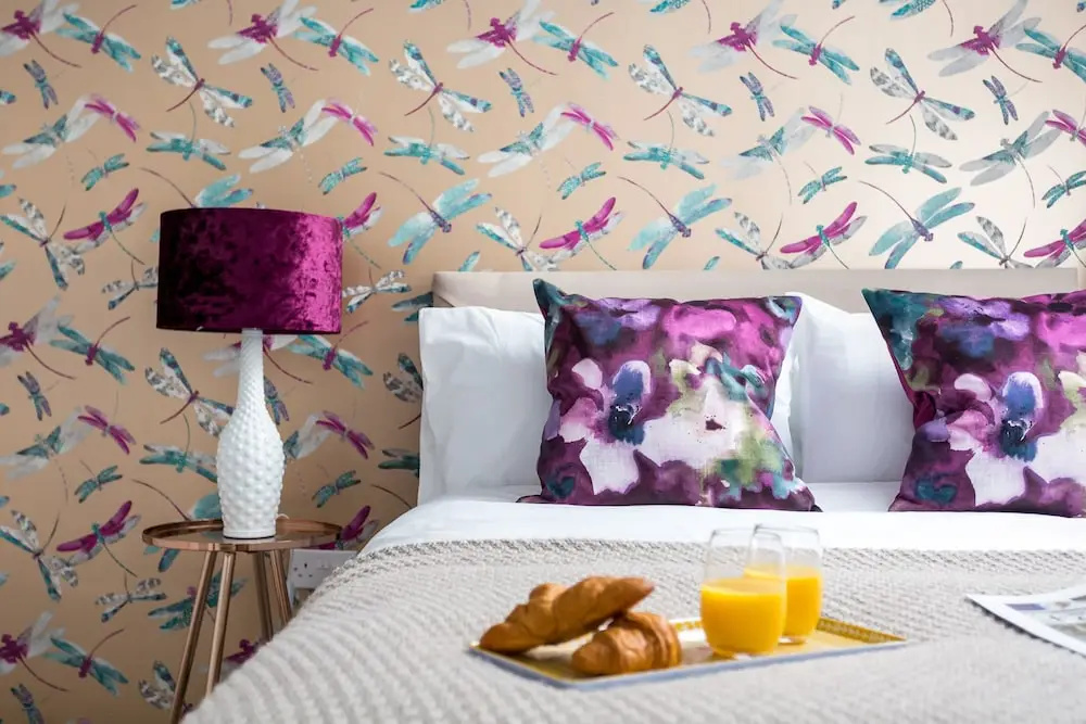 Elliot Oliver - Executive 2 Bedroom Garden Apartment