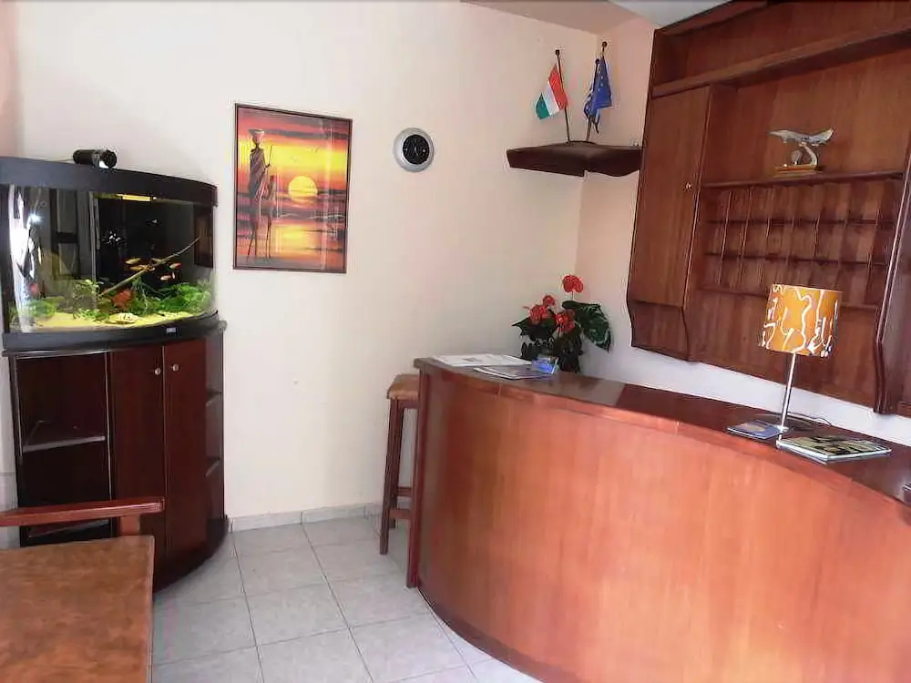 Oasis Apartmets