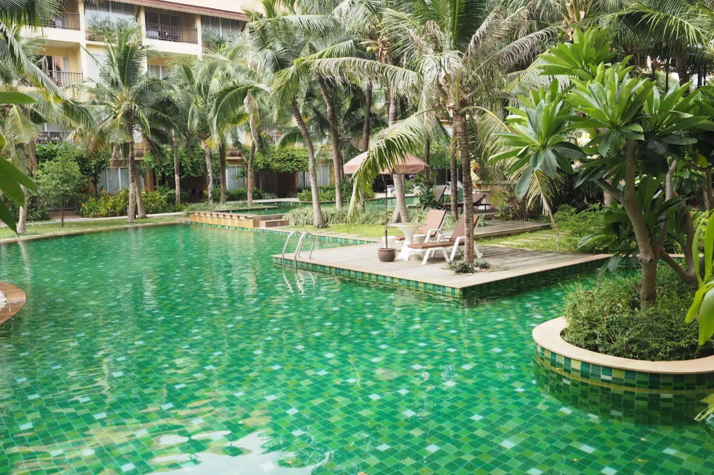 Villa Thongbura