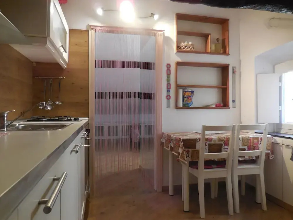 Inside Rapallo Apt