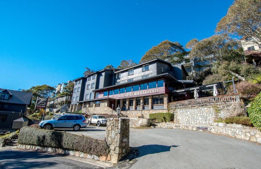 Bernti's Mountain Inn