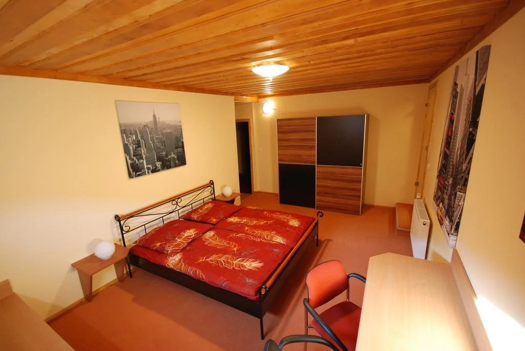 Moving Rooms