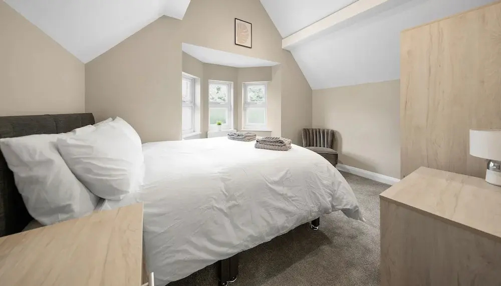Stylish 2 Bedroom Apartment