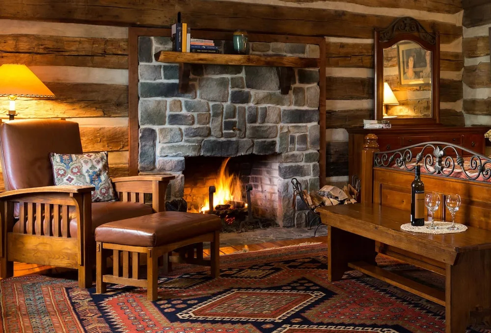 Fort Lewis Lodge