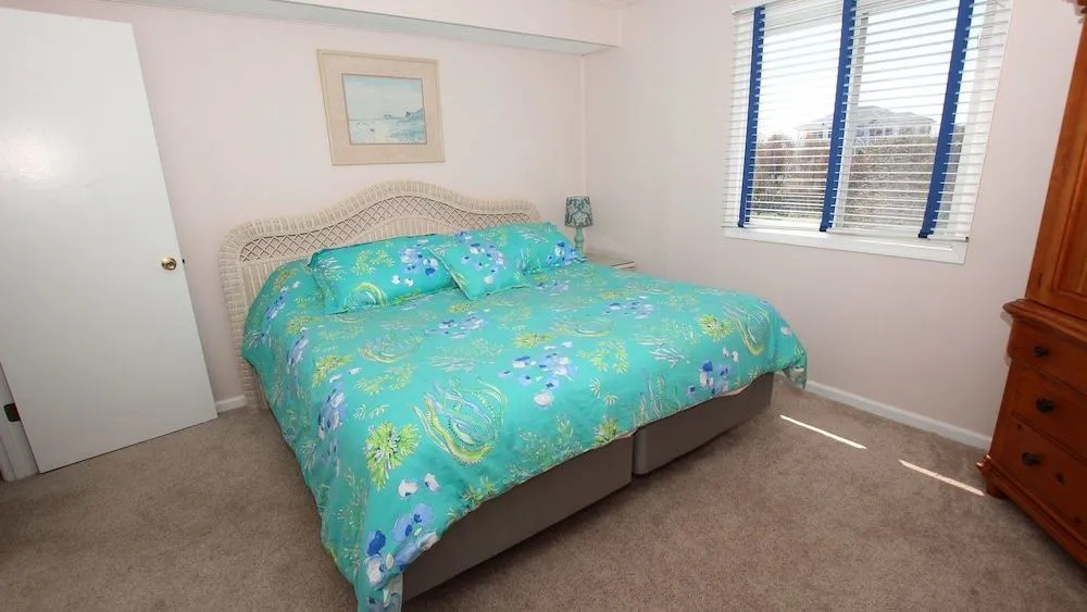 Corolla Otter - 7 Br Home