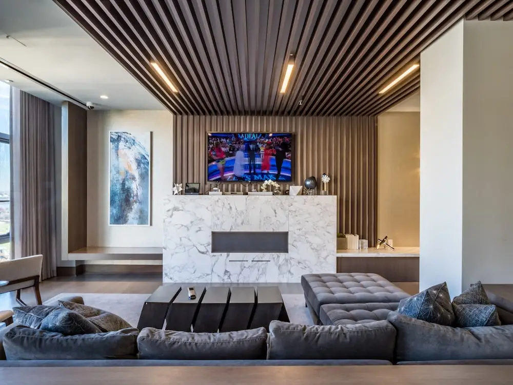 Global Luxury Suites Crystal City