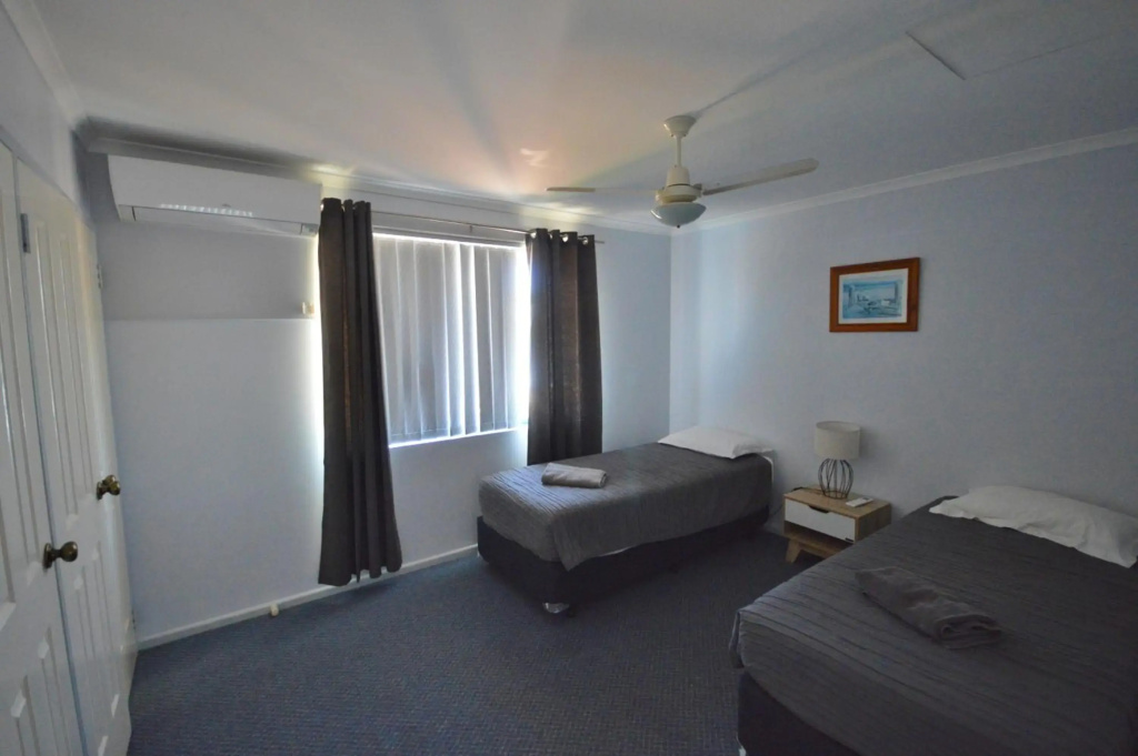 Blue Ocean Villa 3 - Kalbarri, WA