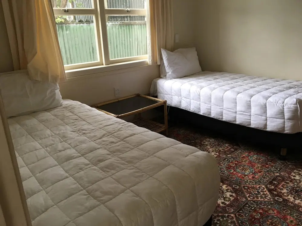 Fountain Court Motel