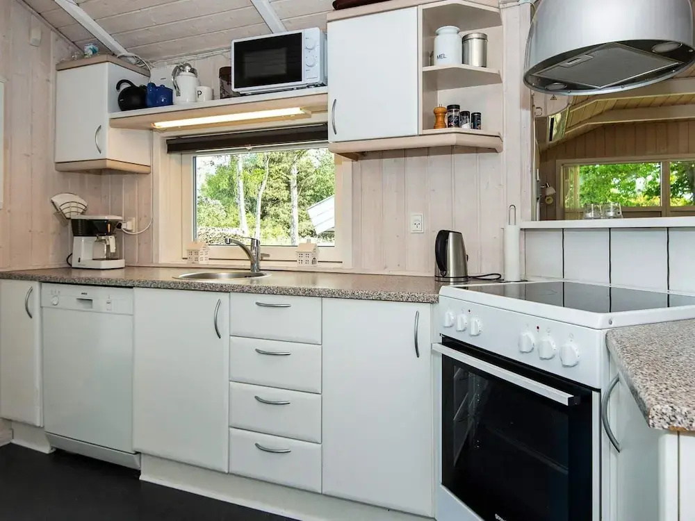 Modern Holiday Home in Glesborg with Hot Tub & Sauna
