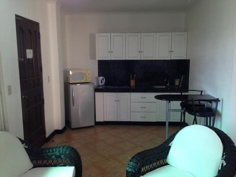 Apartelle Royal