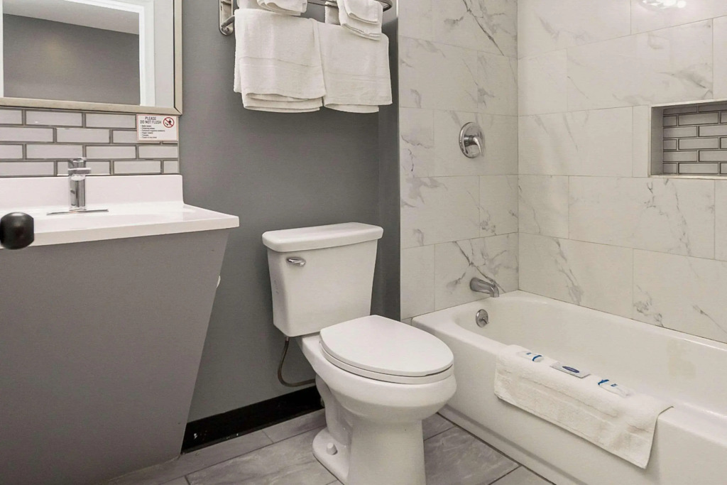 Rodeway Inn Moosic - Scranton