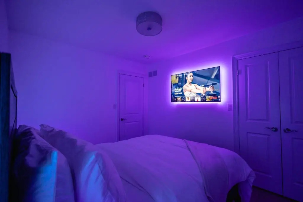 5 BEDS On The Rapids - 5 Mins To The Falls