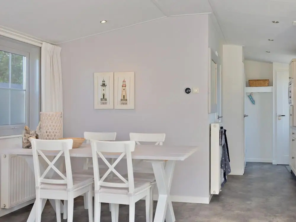 Lovely, Fully Furnished Chalet for 4 People