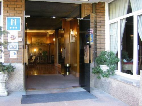 Hostal Bari
