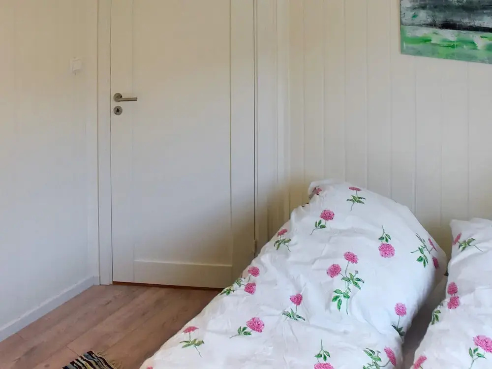 10 person holiday home in Brattvåg