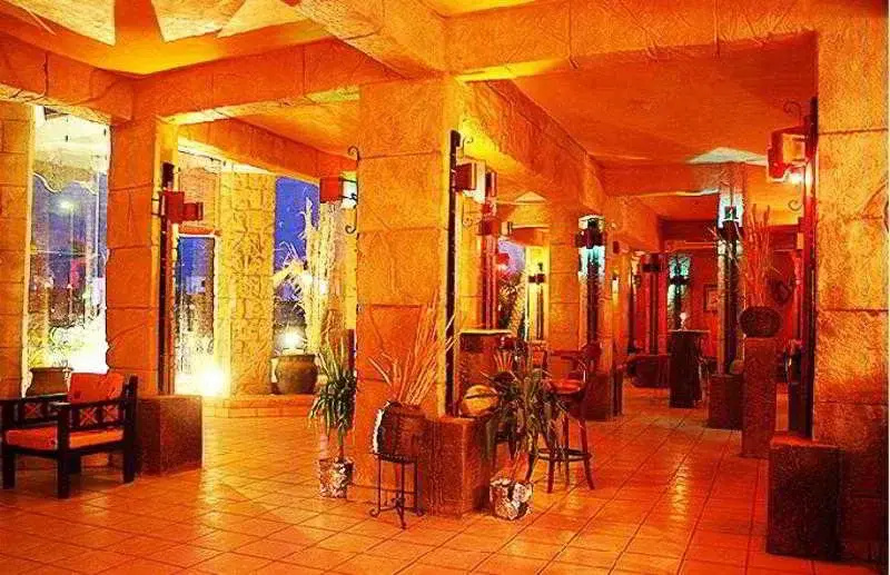 Gardenia Plaza