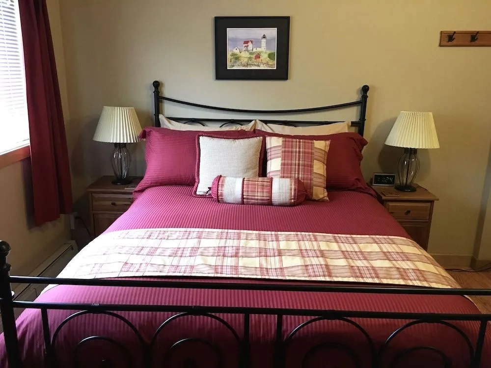 Bear Lake Lodgings B&B, Inc