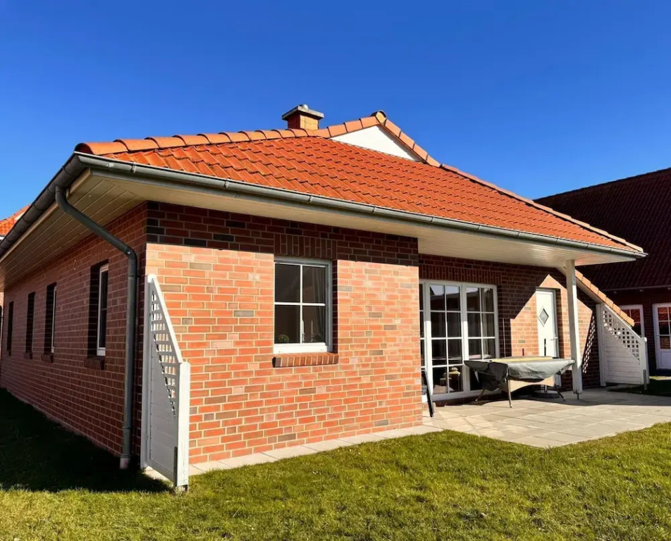 Ferienhaus mit Viel Platz in Burhave