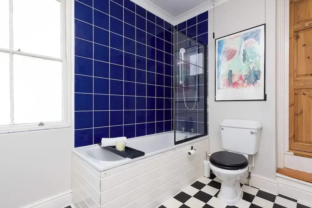 Characterful City Maisonette for 4