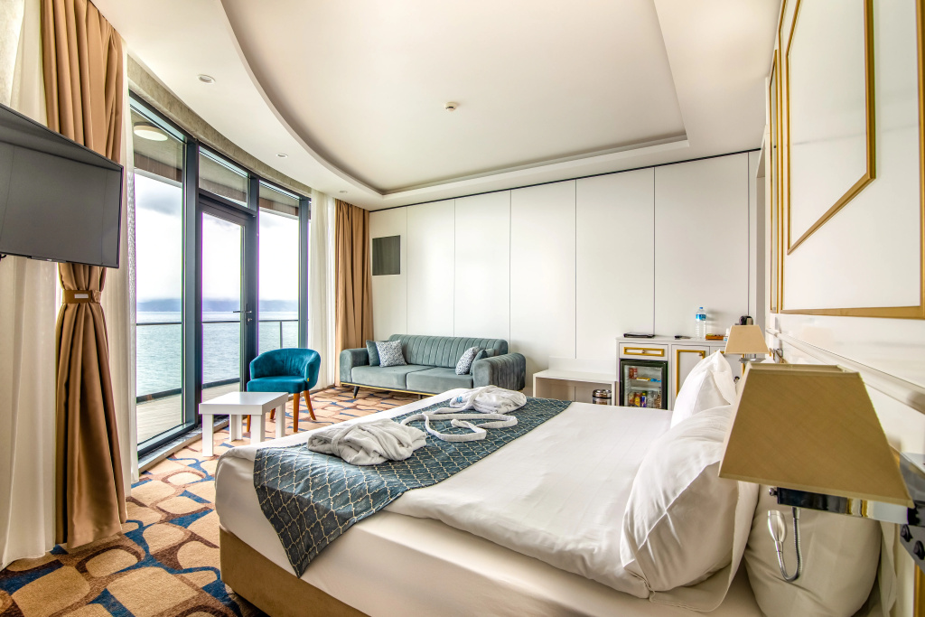 BLUE MUDANYA HOTEL