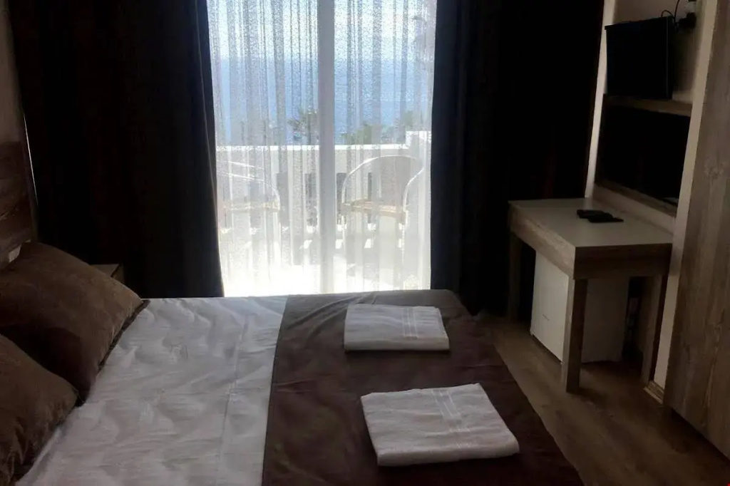 Royal City Hotel
