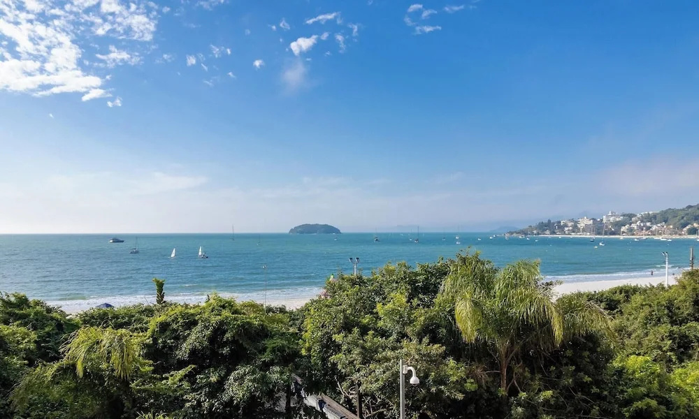 Estúdios Modernos em Resort pé na areia - Jurerê Beach Village JBVJR