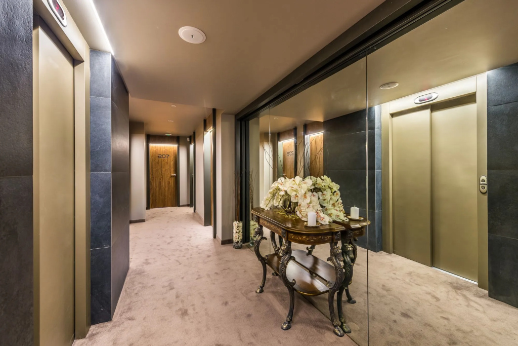 All Seasons Residence Design Hotel - Free parking