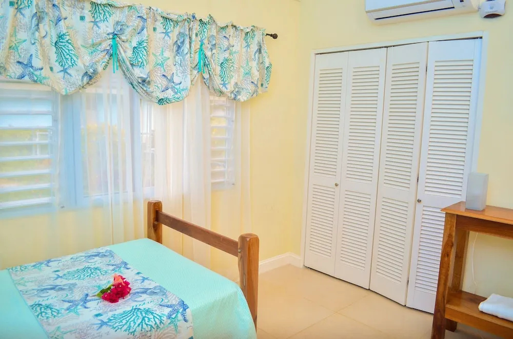 Villamar At Coolshade