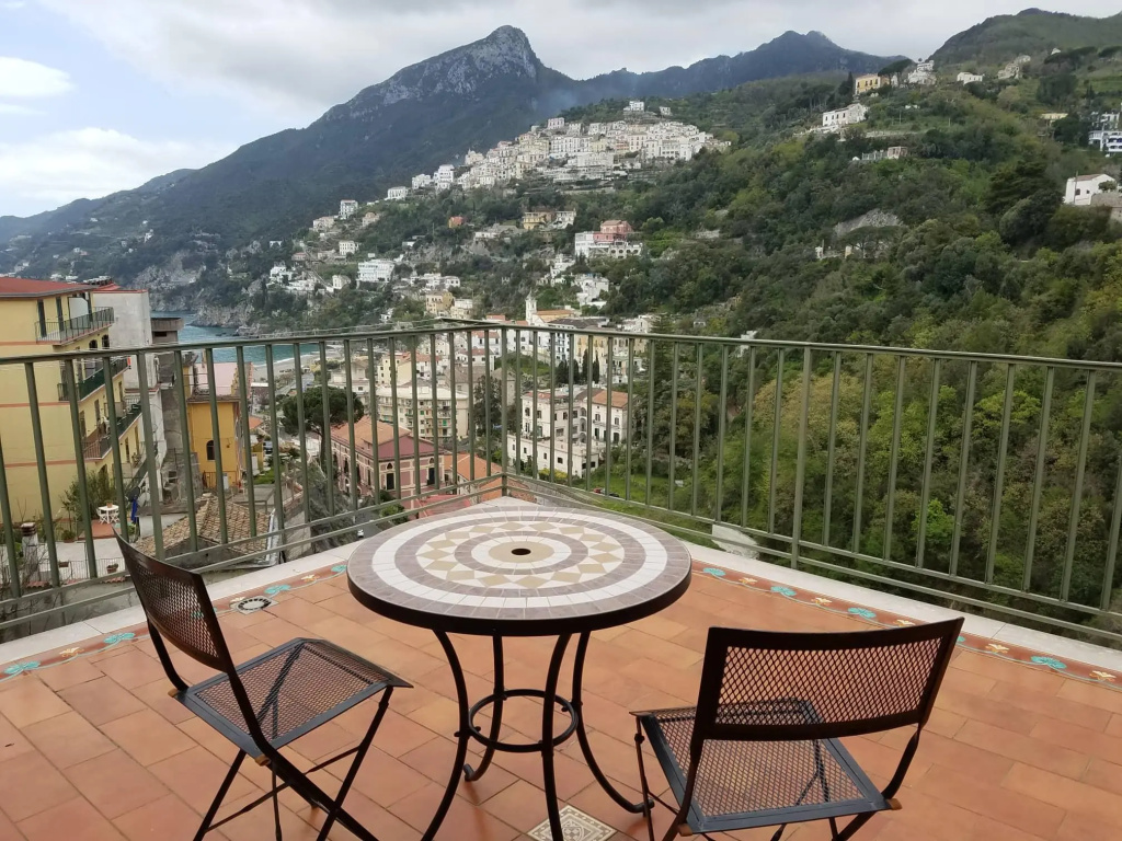 Wonderful Amalfi Coast apt overlooking the sea