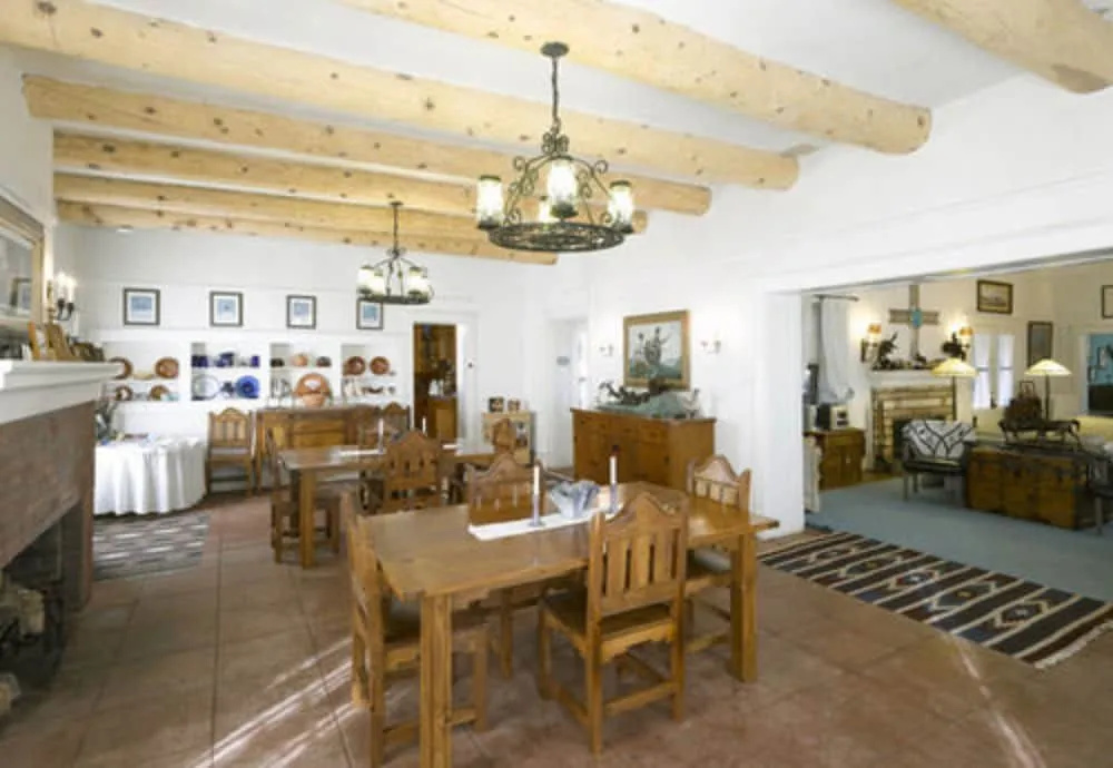 Casa del Gavilan Historic Inn