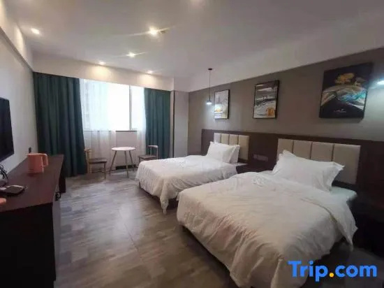 Yijia Hotel