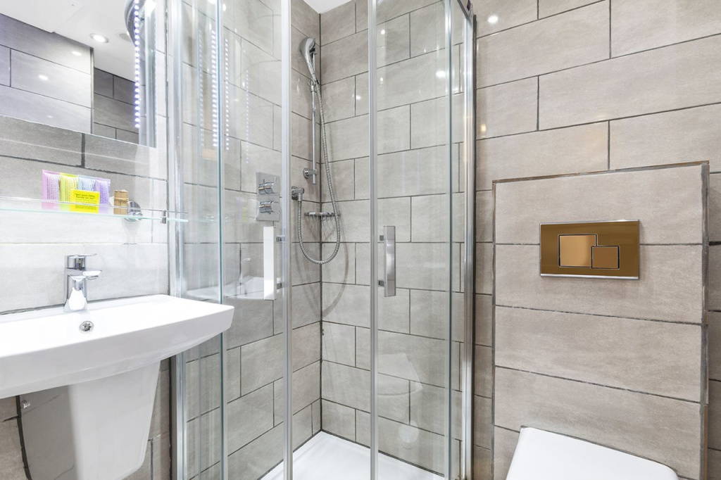 Hotel Shepherds Bush London