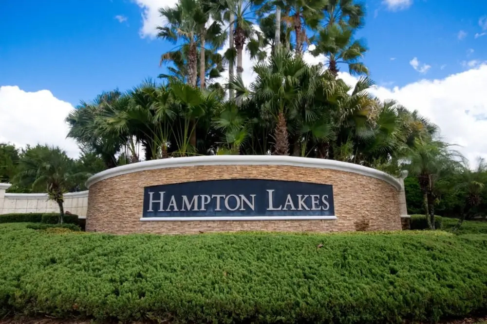 Sarah's Hampton Lakes Villa
