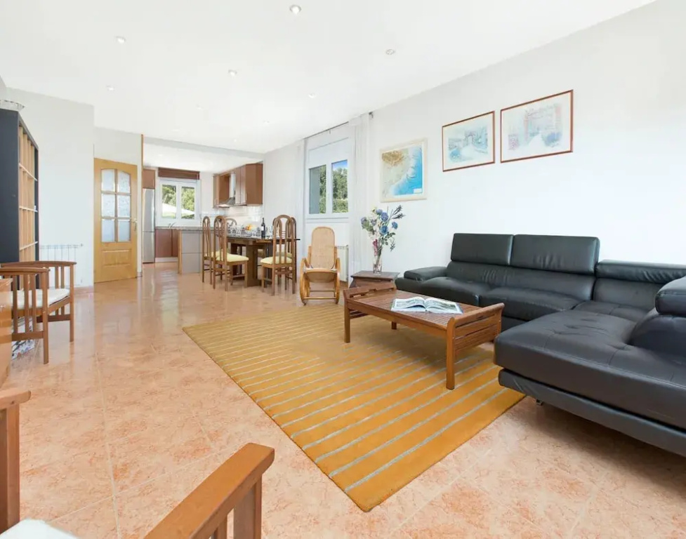 Villa in Lloret de Mar With Private Pool