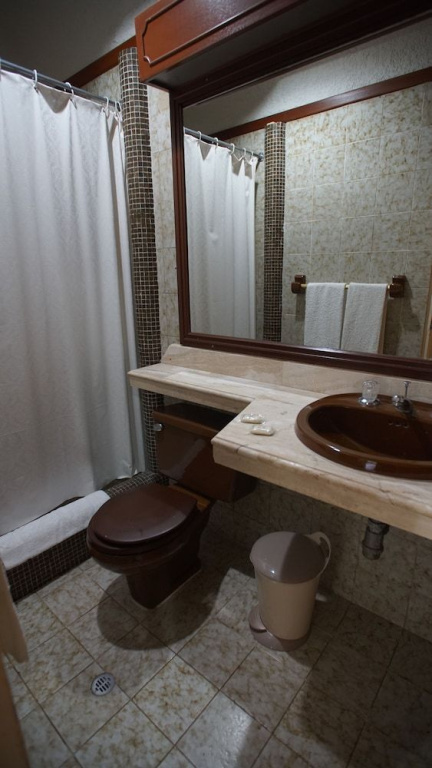 Hotel Bachue Girardot