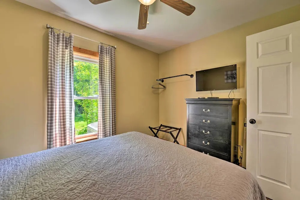 Renovated Home w/ Private Dock on Watauga Lake