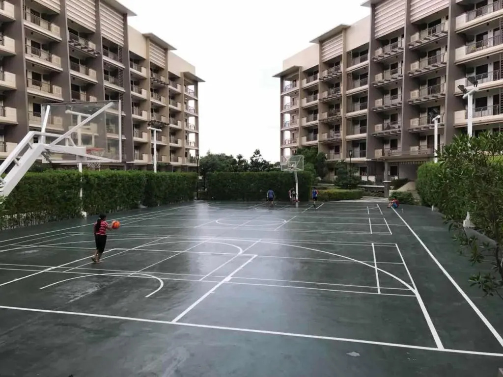 MaRoy Suites at Asteria Residences (Near NAIA with free Parking+Fiber Internet)