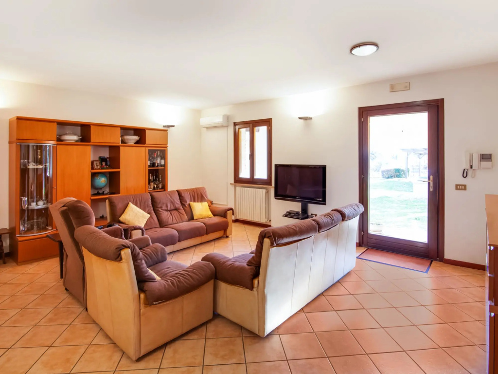 Villa in Marche with Private Pool