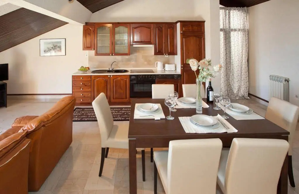 Fantasy Sea View Apartments